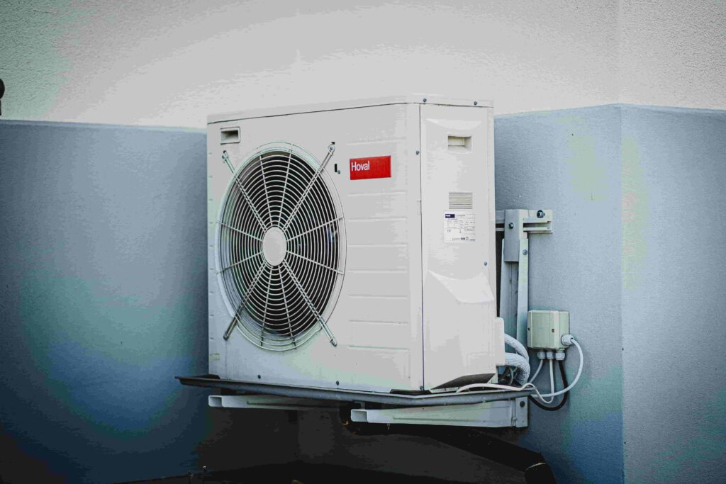 Air conditioner outdoor unit